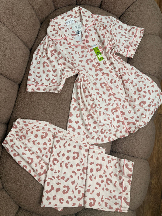 بيجامة صيفية انيقة