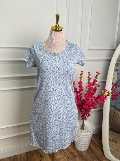 فستان صيفي بنقشة الأزهار 🌸👗