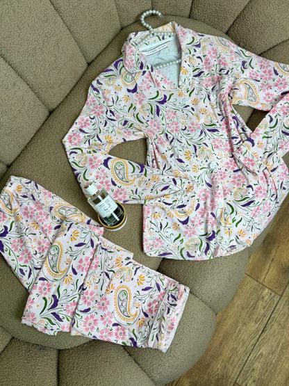 🌸 بيجامة Floral Elegance 🌸
