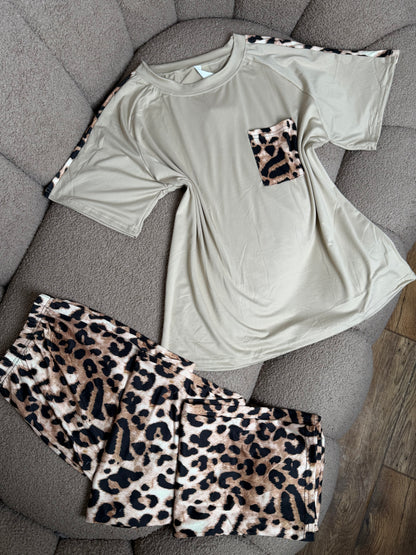 بيجامة نمري صيفية