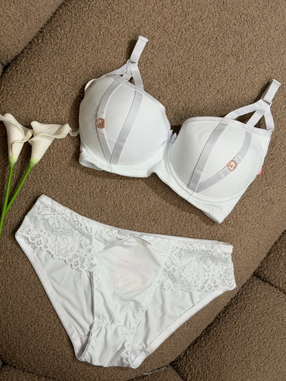 👙 طقم لانجيري أنيق