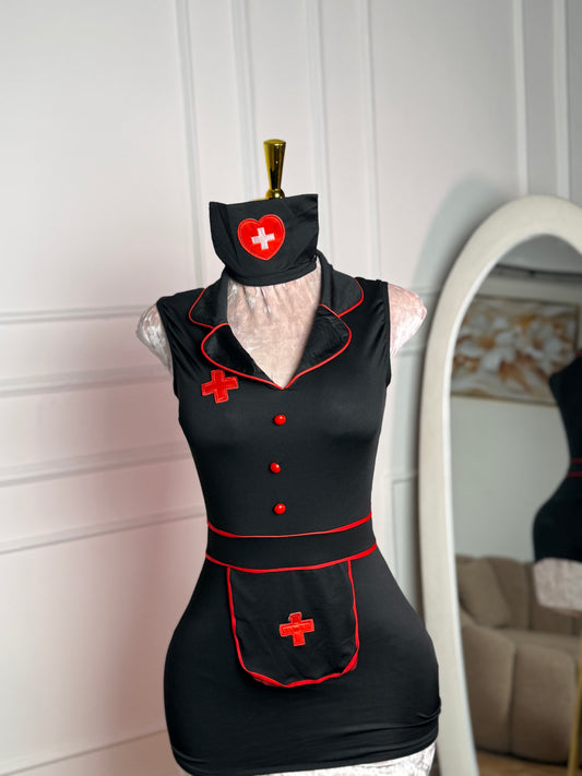 طقم الممرضة