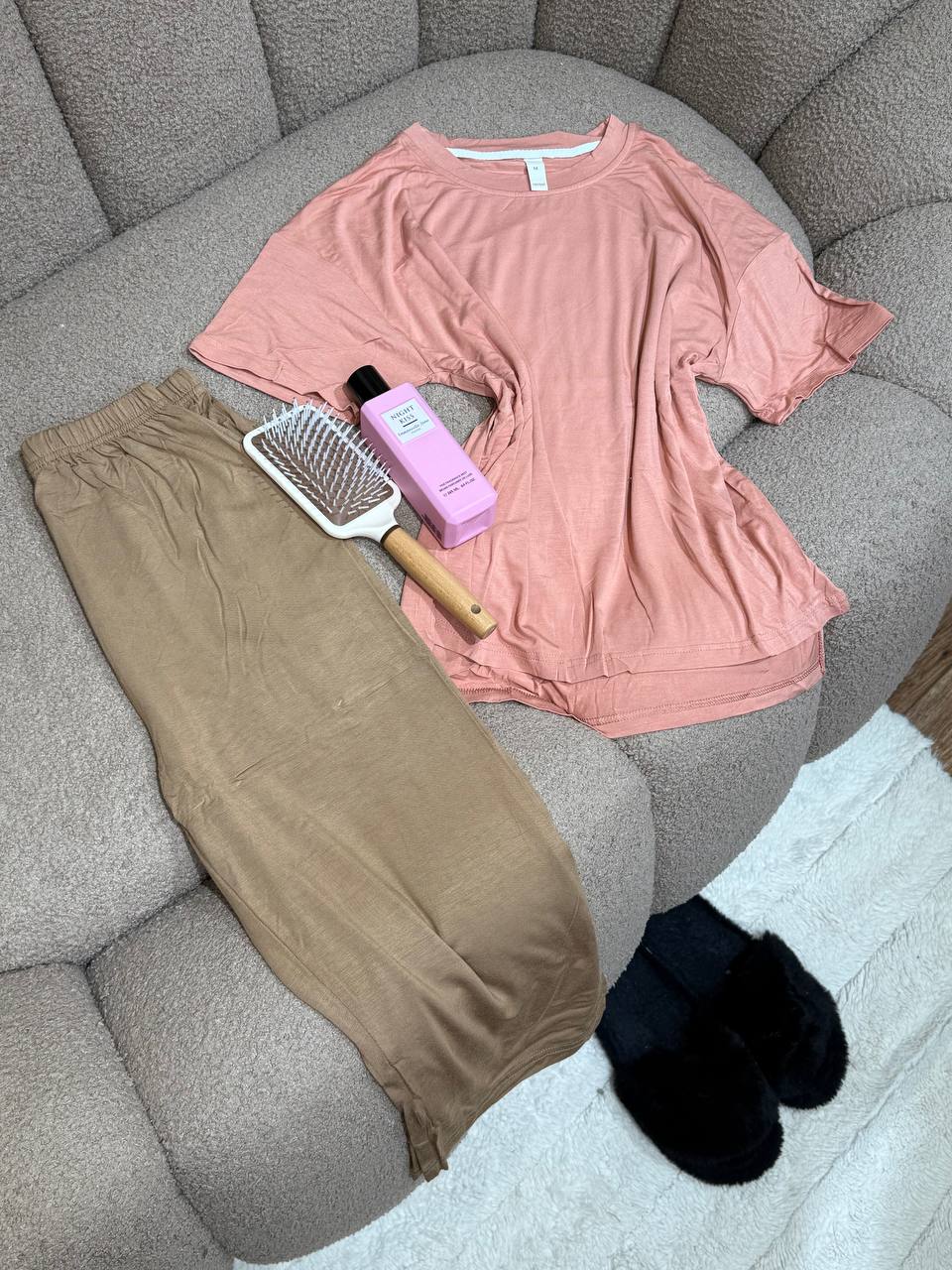 • بيجامة "بونطاكور كلاسيك"🥰💕