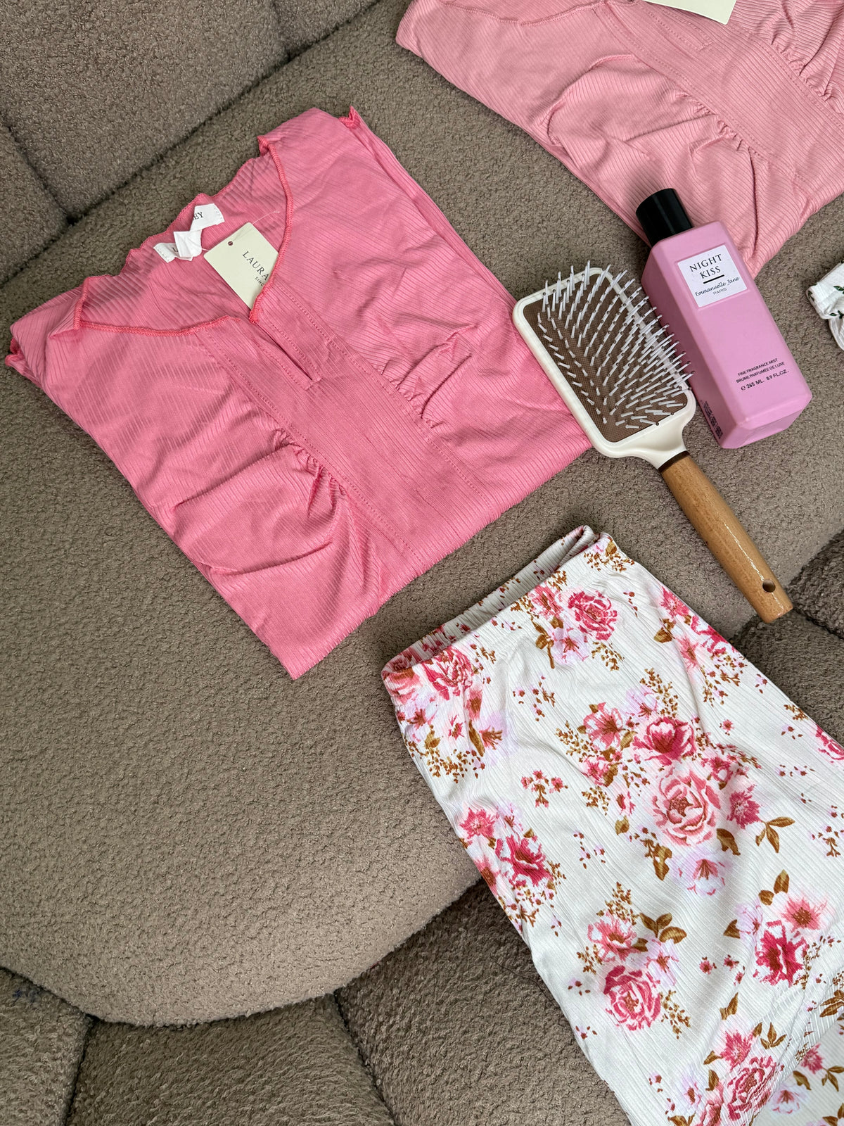 بيجامة أناقة الراحة✨🌸