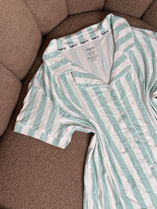 بيجامة مخططة أنيقة 🫶🏻